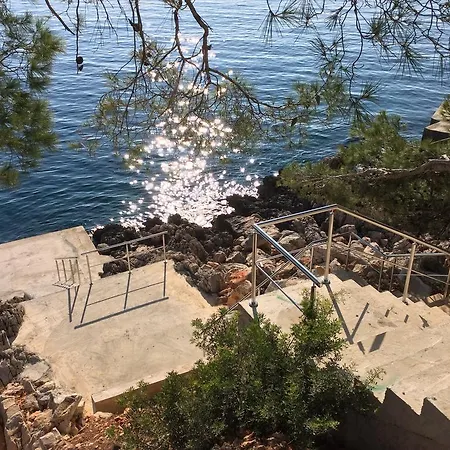 Carpe Croatia Smokvica (Korcula)