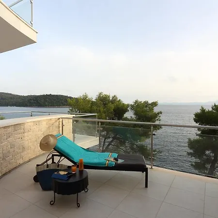 Carpe Croatia Smokvica (Korcula)